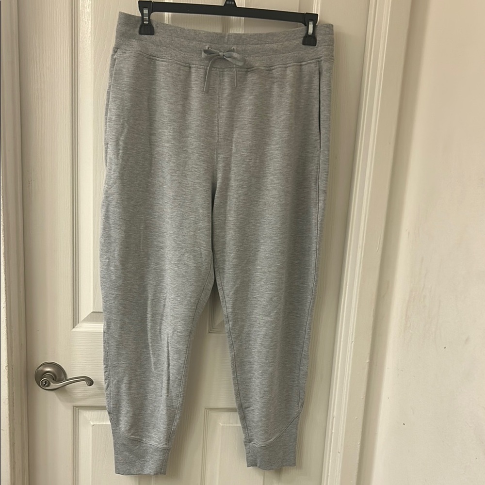 Lululemon Gray Jogger Sweatpants used